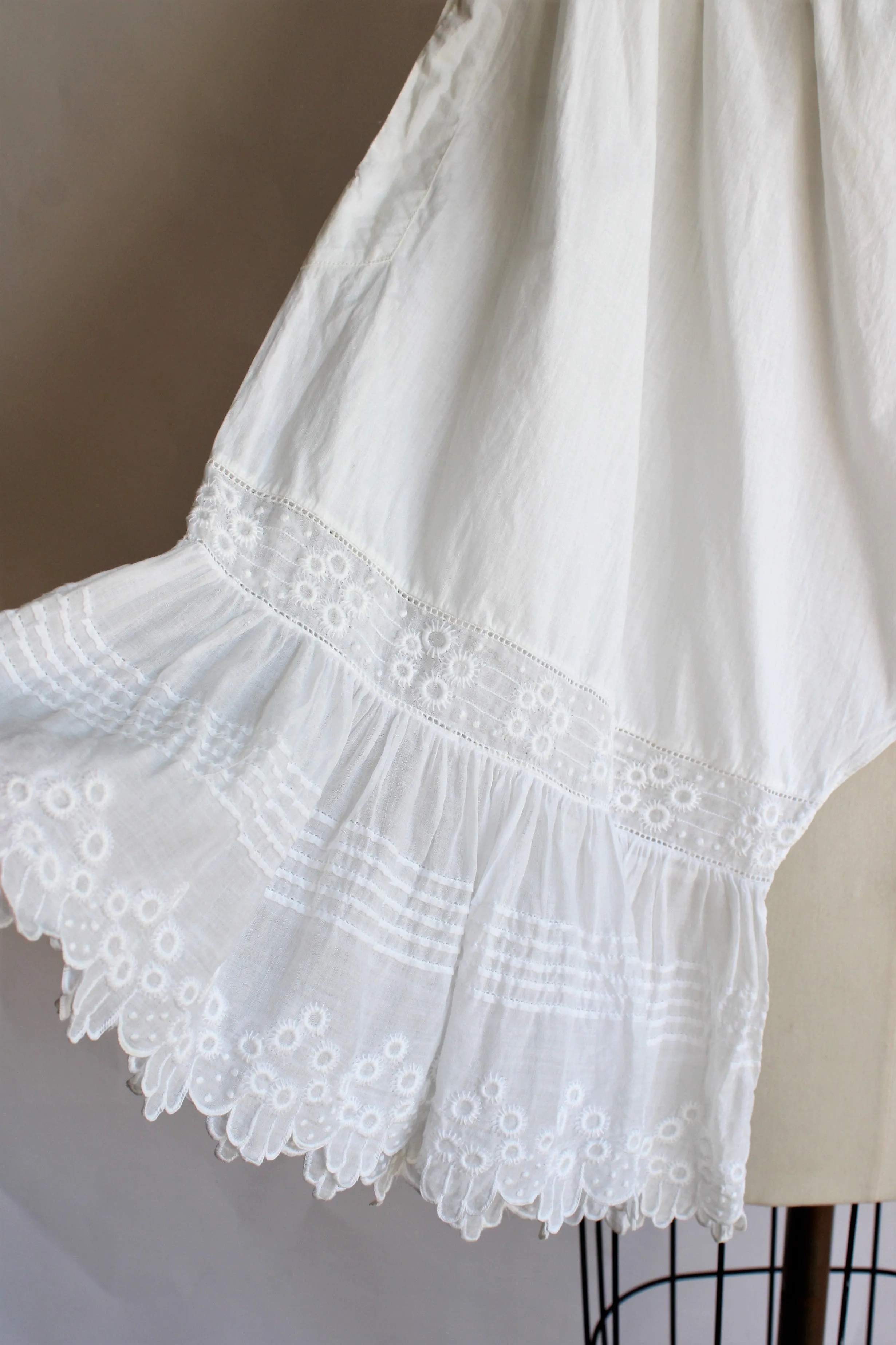 Antique Victorian White Cotton Bloomers