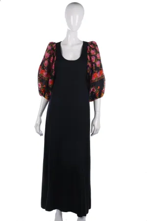 Fantastic 1970's vintage long dress with floral sleeves size S/M