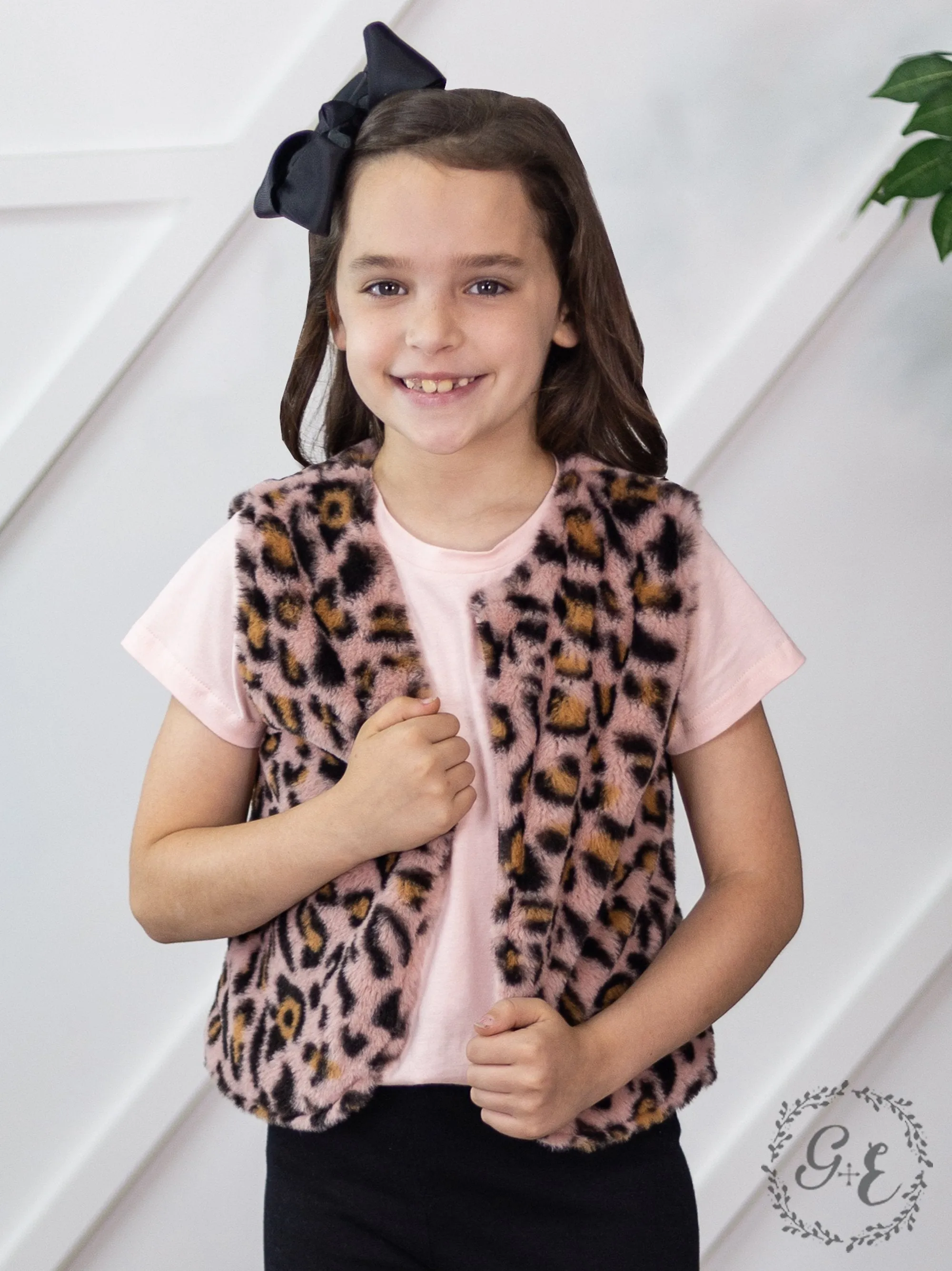 Girls' My Wild Side Faux Fur Vest, Leopard