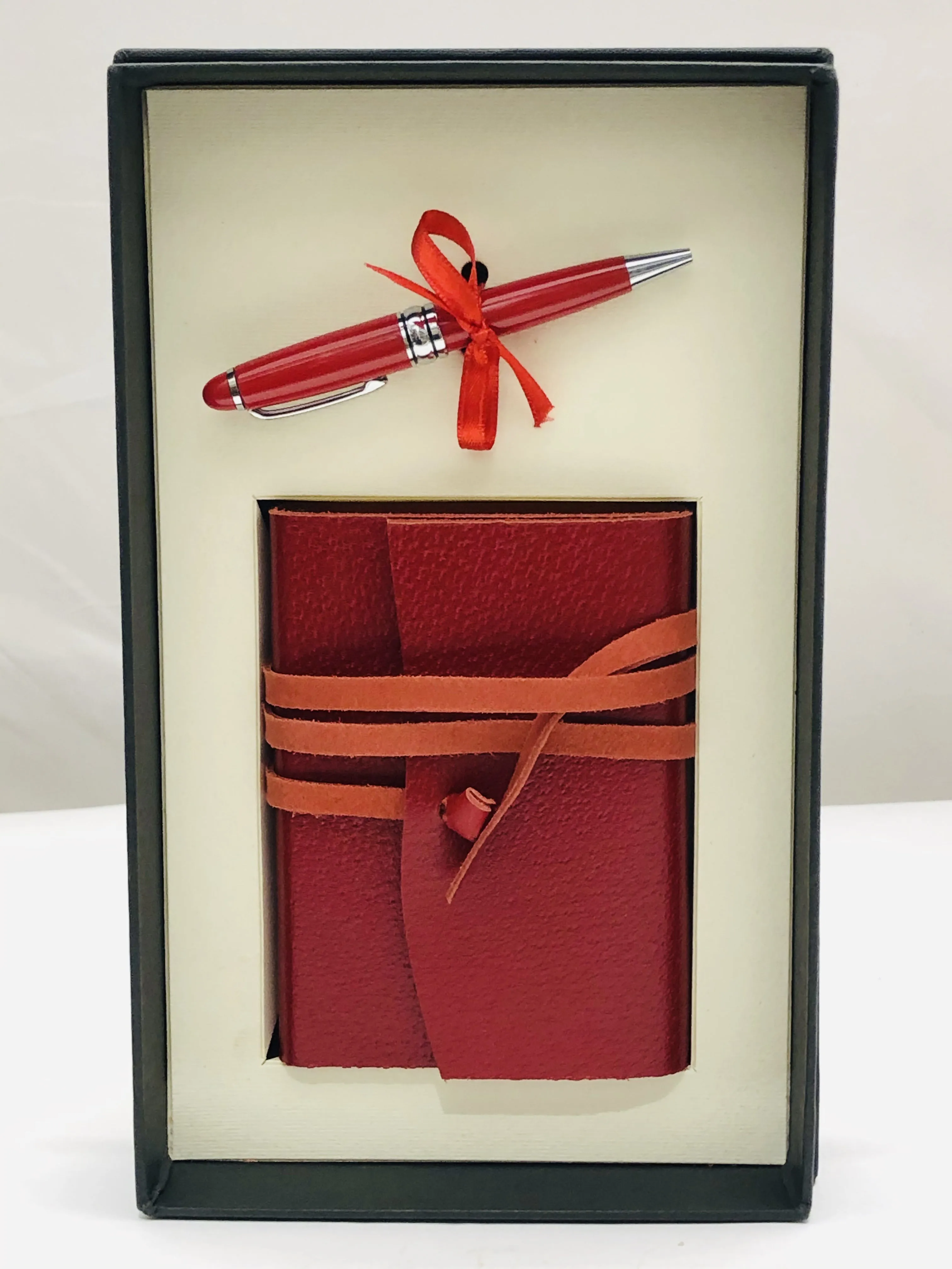 Medioevalis Journal Red Small With Bombolina Pen