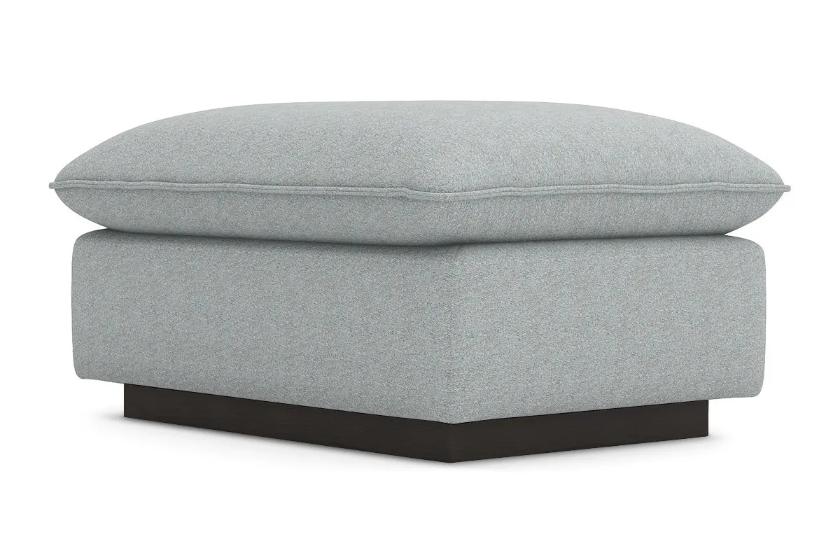 Olivia Ottoman :: Leg Finish: Espresso / Size: 25x35