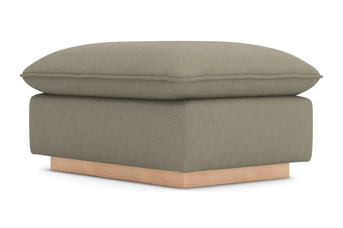 Olivia Ottoman :: Leg Finish: Natural / Size: 25x35