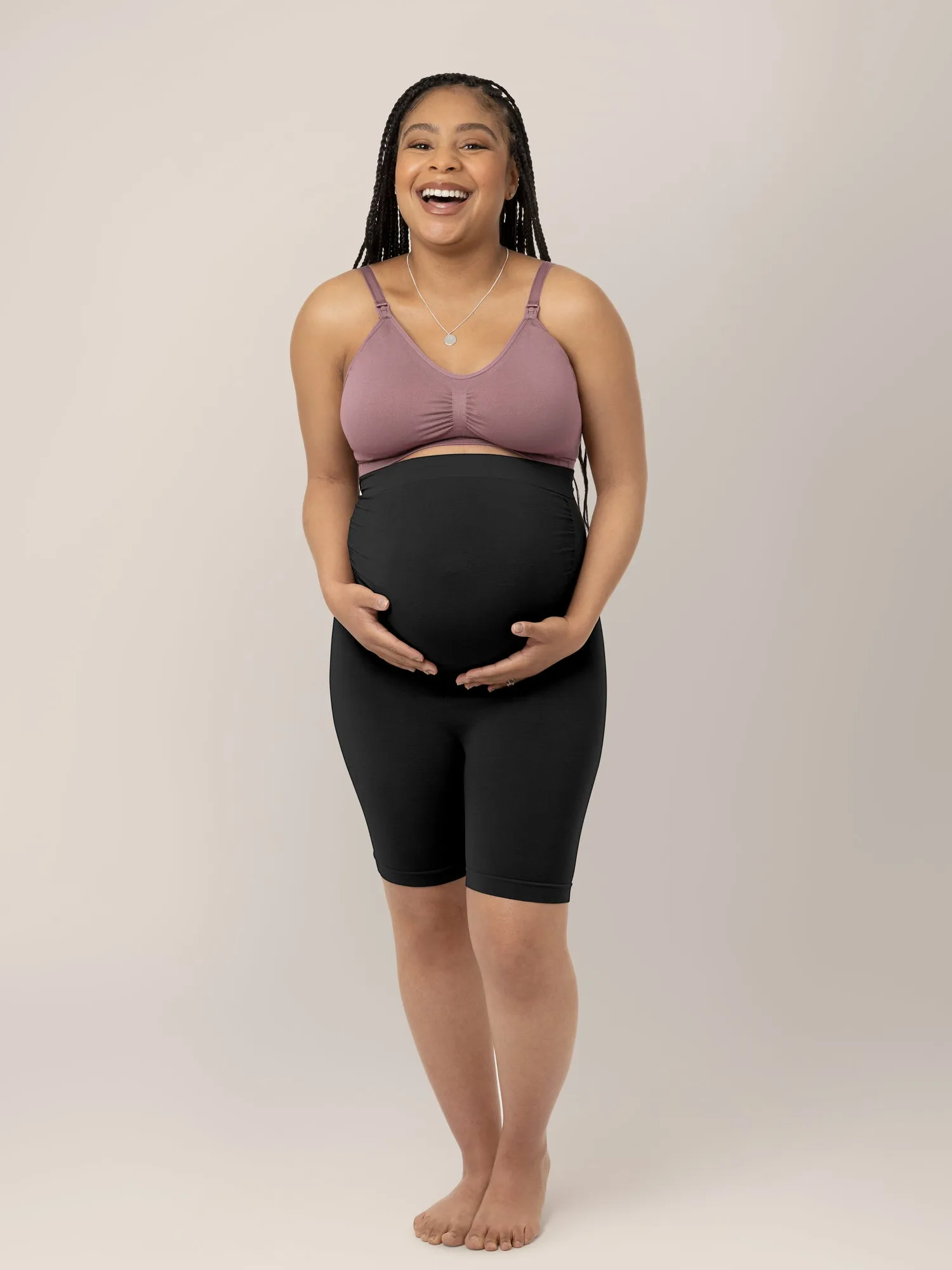 Seamless Bamboo Maternity No Rub Short | Black